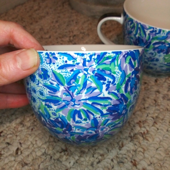 Lilly Pulitzer "Dandy Lion" Green Blue, Lavender Lion Head Floral Coffee Mug Set - Picture 6 of 9
